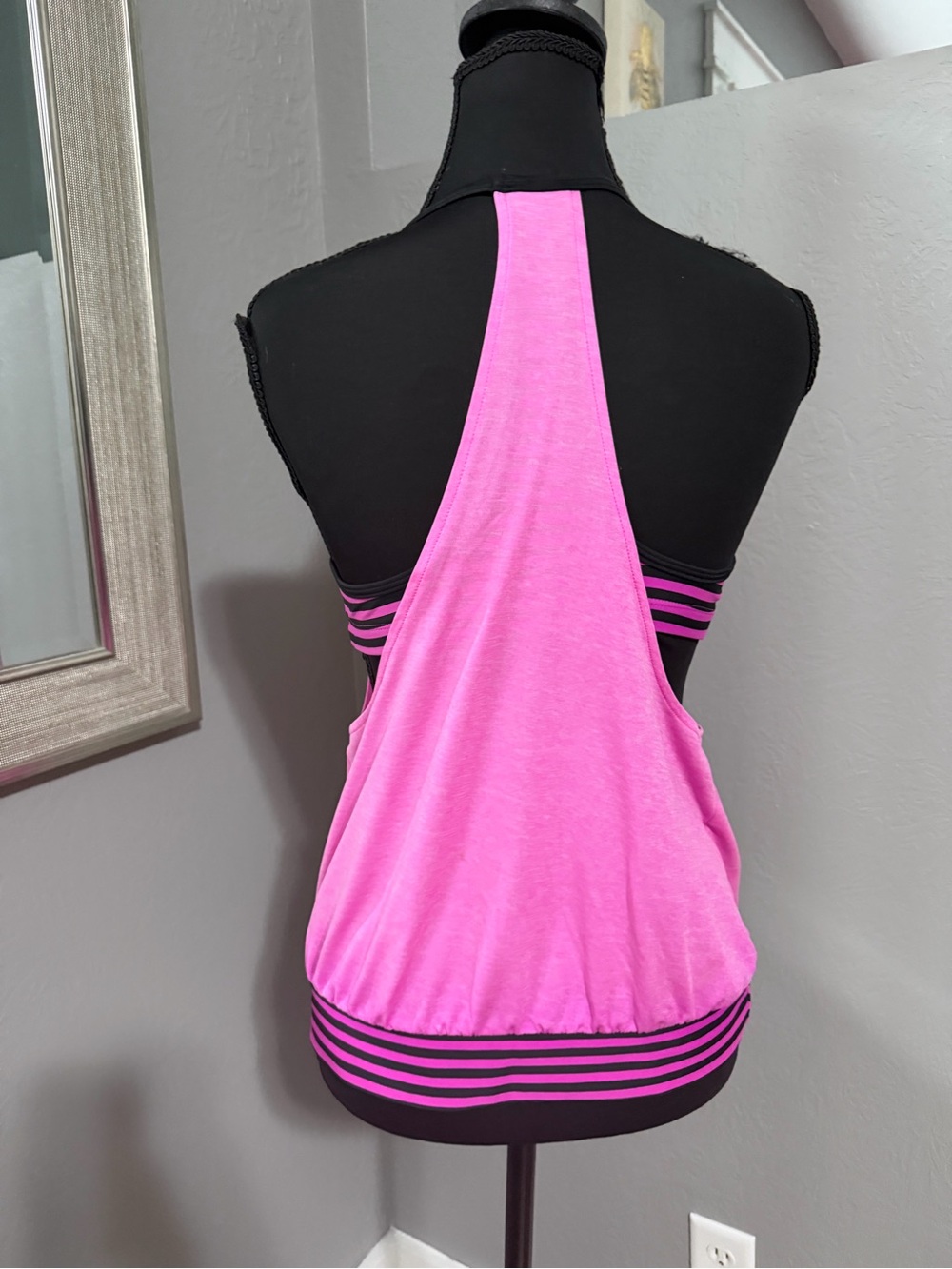 Nike Layered Drape Racerback Tankini Top Pink Striped Athletic Swim Size Medium - Picture 5 of 7